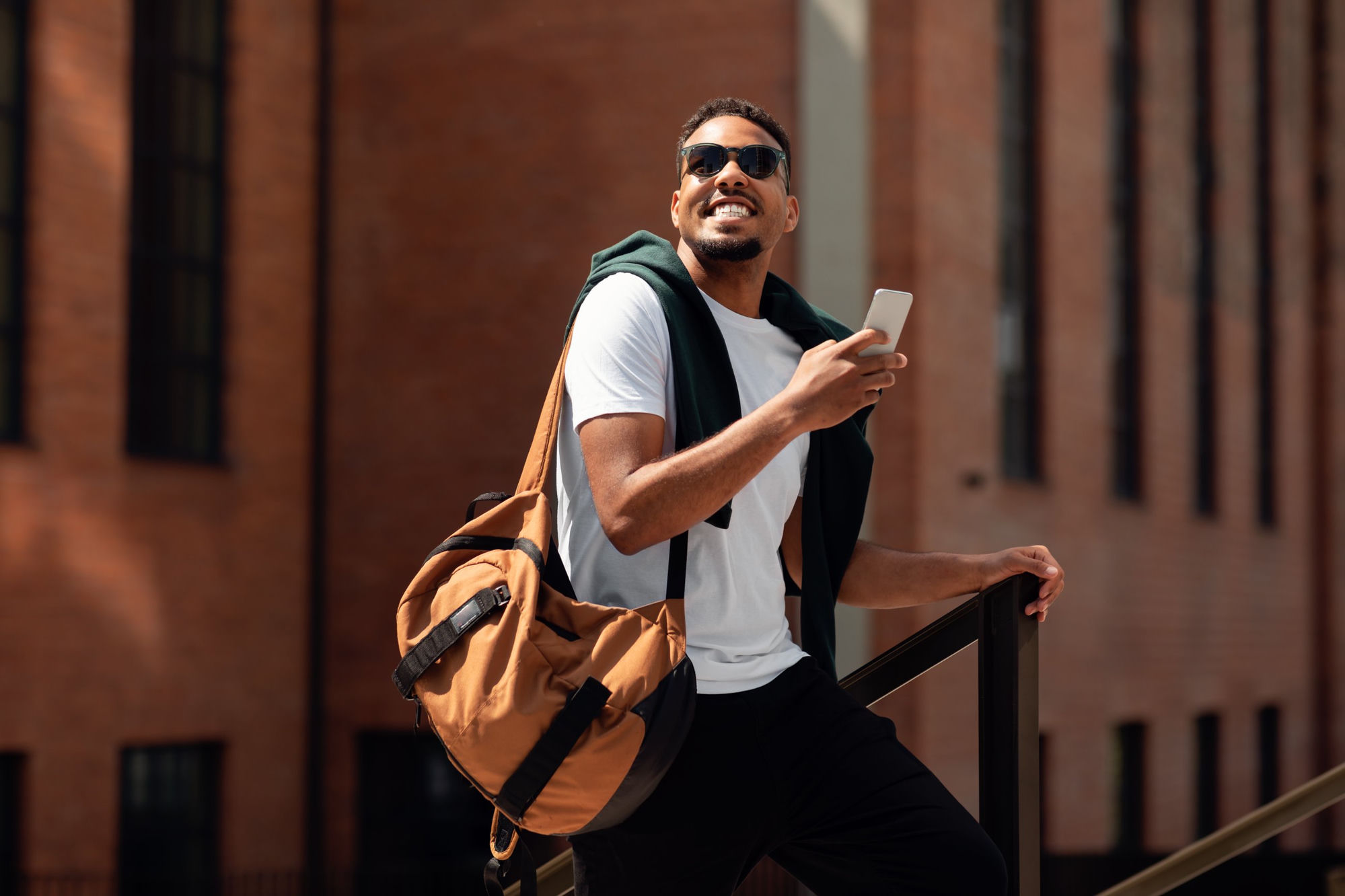 Cliente de Bridge listo para viajar a Estados Unidos con su visa aprobada